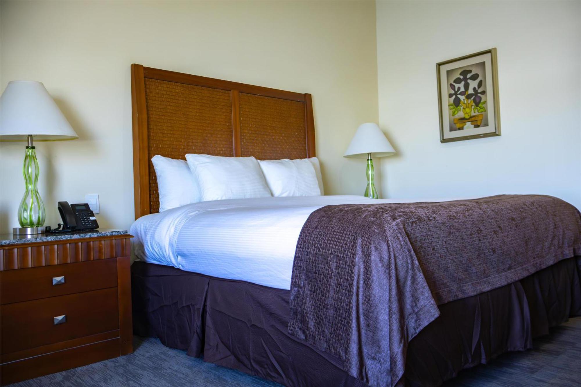 Best Western Plus Sacramento Chihuahua Exterior photo